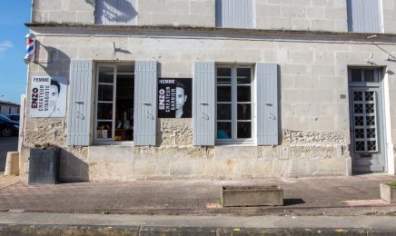 Enzo Coiffeur Créateur : Coiffeur à Épargnes
