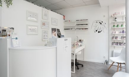 Saby Beauty : Manucure à Meulan-en-Yvelines