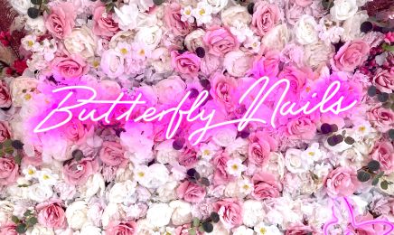 Butterfly Nails : Manucure à Tronsanges