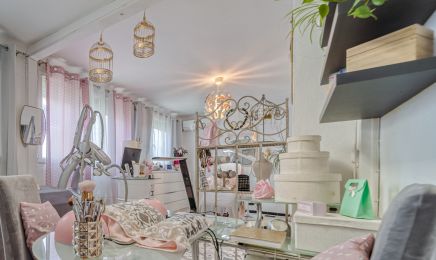 Le Miroir de Sophie : Manucure à Port-la-Nouvelle