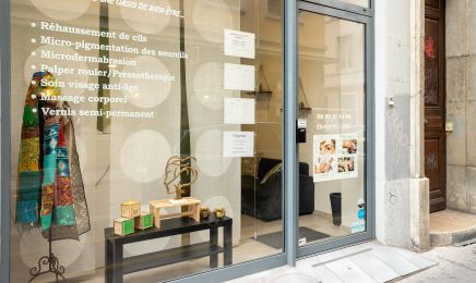  L’Ayuraura  : Coiffeur à Lyon