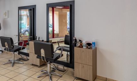 L'Atelier d'Émilie : Coiffeur à Matour