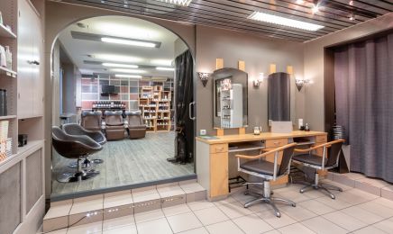 Salon Laurent.B : Coiffeur à Monnaie