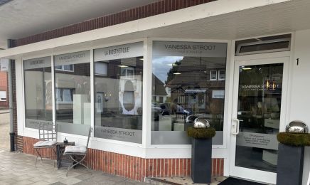 Vanessa Stroot Hair & Make-Up: Kosmetikstudio in Nordhorn