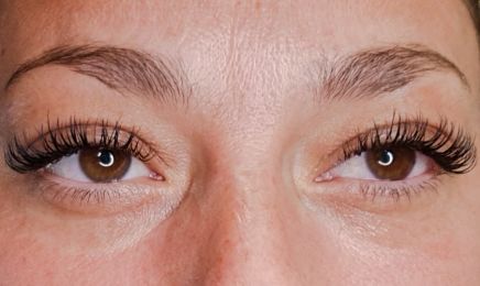Sophie Fée des ongles et cils  : Manucure à Castres