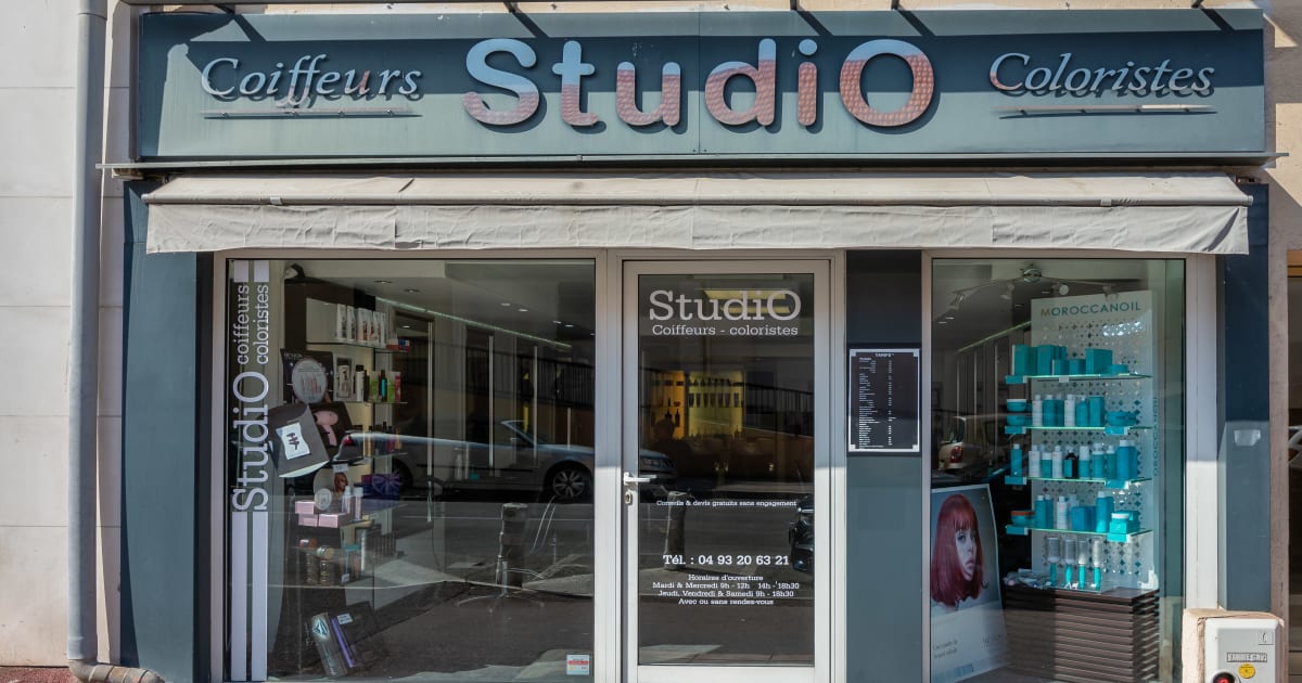 Studio Coiffeurs & Coloristes coiffeur à CagnessurMer