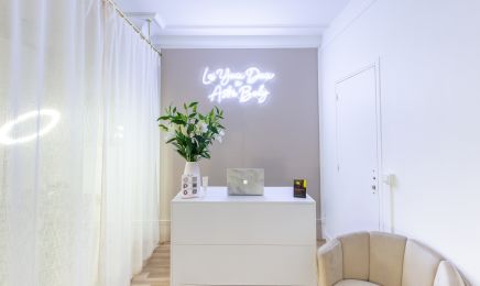 Les yeux doux X Astrabody : Manucure à Neuilly-sur-Seine
