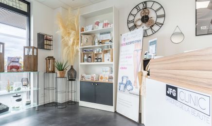 JFG CLINIC - Ayguemorte-les-Graves La Brède : Institut de beauté à Ayguemorte-les-Graves