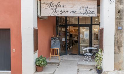Scene En Tete : Coiffeur à Torreilles