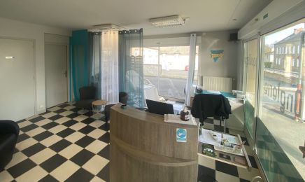 Coté Court : Institut de beauté à Chasné-sur-Illet