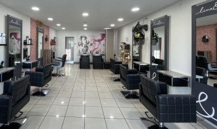 Line & R : Coiffeur à Châtenois