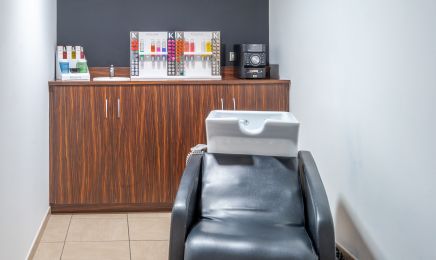 Bloom Centre de beauté : Manucure à Objat