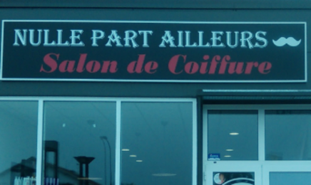 Nulle part ailleurs  : Coiffeur à Narrosse