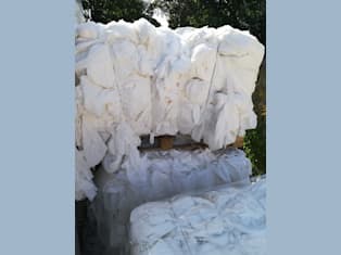 Tissue / chusteczka /