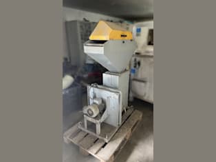 Zdmuchiwacz powietrzny