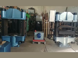 Prasa hydrauliczna 300