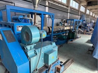 Wytłaczarka do tworzyw