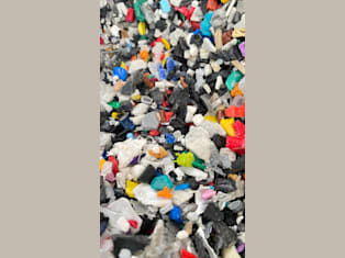 Mixed PP and PE regrind