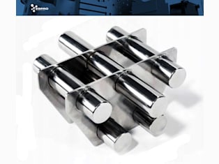 Magnetic separator with