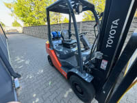 Toyota forklift 