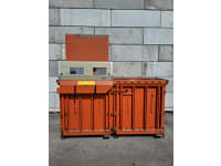 Two-chamber baler press