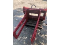 Gripper / clamp 