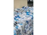 fb74fb11-e8af-4df9-87c9-d5ac2b6d03e0