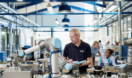 Universal Robots pozwoli wdrożyć roboty bez początkowych kosztów