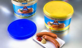 IML barrier plastic pail keeps bulk-packed sausages fresh