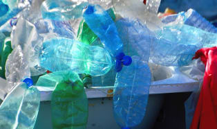 Zanieczyszczenie plastikiem rośnie bezustannie - twierdzi OECD