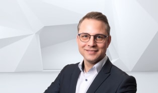 Jörg Stech übernimmt die Leitung des Bereichs Spritzgießtechnik EMEA/Global IMM Technologie bei KraussMaffei