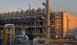 Plastic Energy and Sabic produce first recycled oil at Geleen