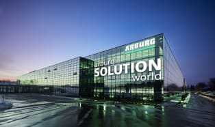 Arburg o rynku, nowych maszynach