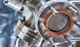 Wypełniacze mineralne do lekkich uszczelek z FKM bez dodatku sadzy