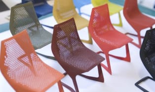 Plastic design – from imitation to inspiration