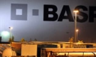 BASF zwiększył zyski mimo niskiego popytu