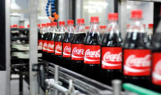  El-Exis SP produkuje nakrętki dla Coca-Coli