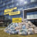 Greenpeace przywiózł Nestlé 350 kg plastikowych śmieci