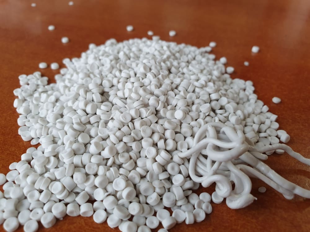 Regranulate PP Granulate 20 White Chalk Offer No 121620 B2B Offers At Plastech Vortal