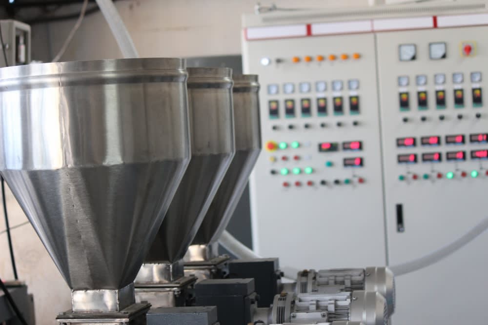 Technical plastics granulation service (Offer No. 90585) B2B Offers