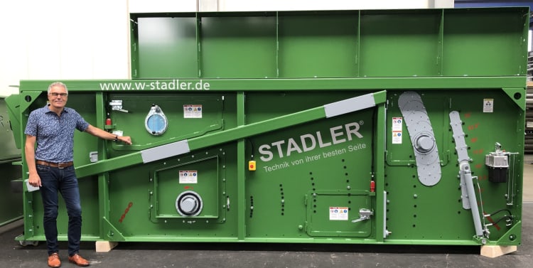 3-willi-stadler-with-the-1000th-stadler-ballistic-separator