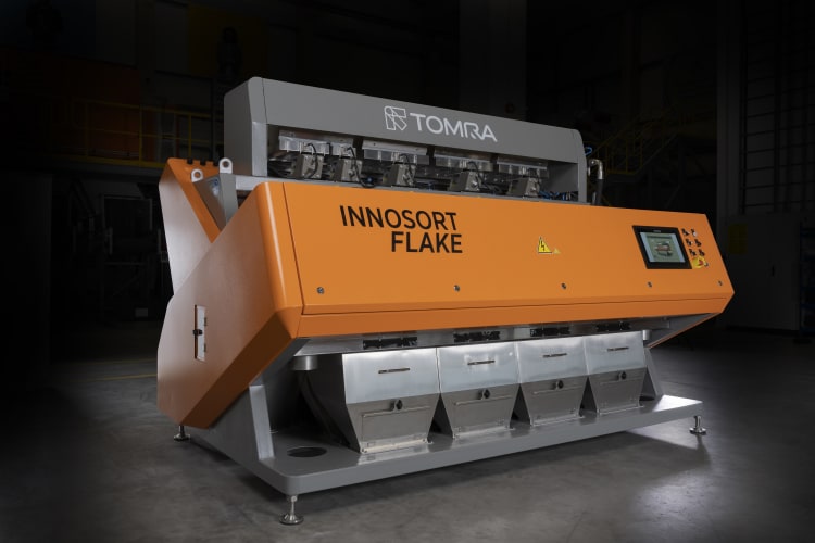 innosort-flake-tm-simultaneously-sorts-flakes-by-polymer