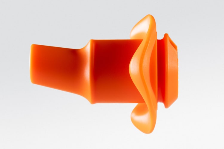 The key to air up® water bottles is the innovative mouthpiece made of silicone rubber from WACKER. At its booth at the K 2025 International Trade Fair for Plastics and Rubber, the Group will demonstrate live how ELASTOSIL® eco LR 5003 is used to manufactu