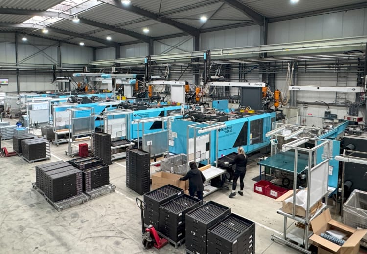 Widok na Halę Wtrysku 3