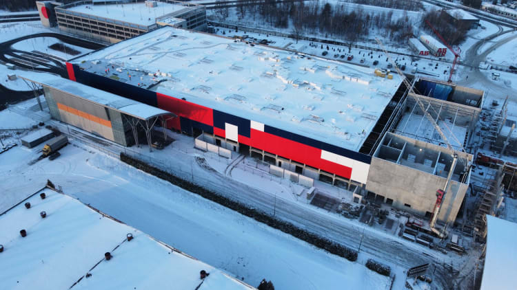 Representatives of Targi Kielce and BGK after concluding the loan agreement