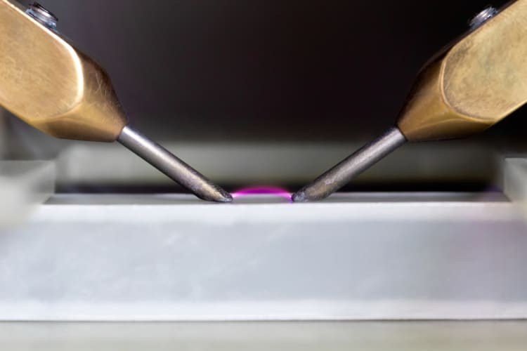 Wacker prezentuje na JEC World 2026 związek silikonowy POWERSIL Resin 710 do wytwarzania formowanych komponentów w klasie cieplnej R