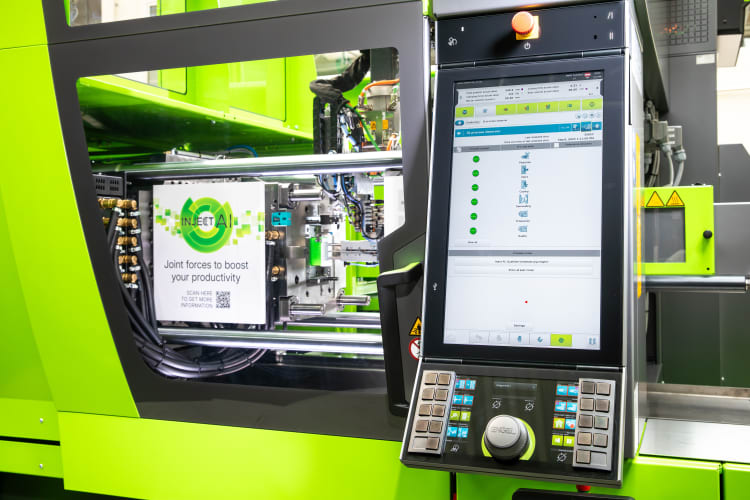 At Plast, visitors will be able to test the performance of the ENGEL autonomous production cell live during dedicated sessions and one-to-one meetings with an ENGEL Italy Master Trainer