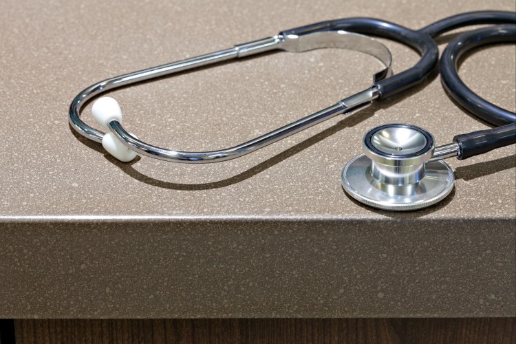 eoscu-countertop-with-stethoscope