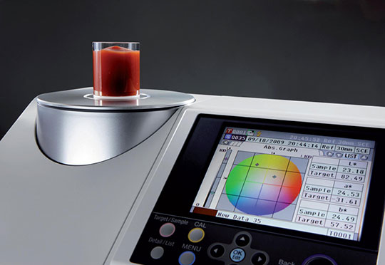 Nowy spektrofotometr firmy Konica Minolta