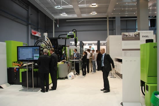 Engel, Plastpol 2011